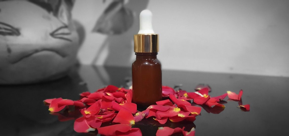 diy-rose-oil-for-face-anti-aging-acne-scars-and-glowing-skin